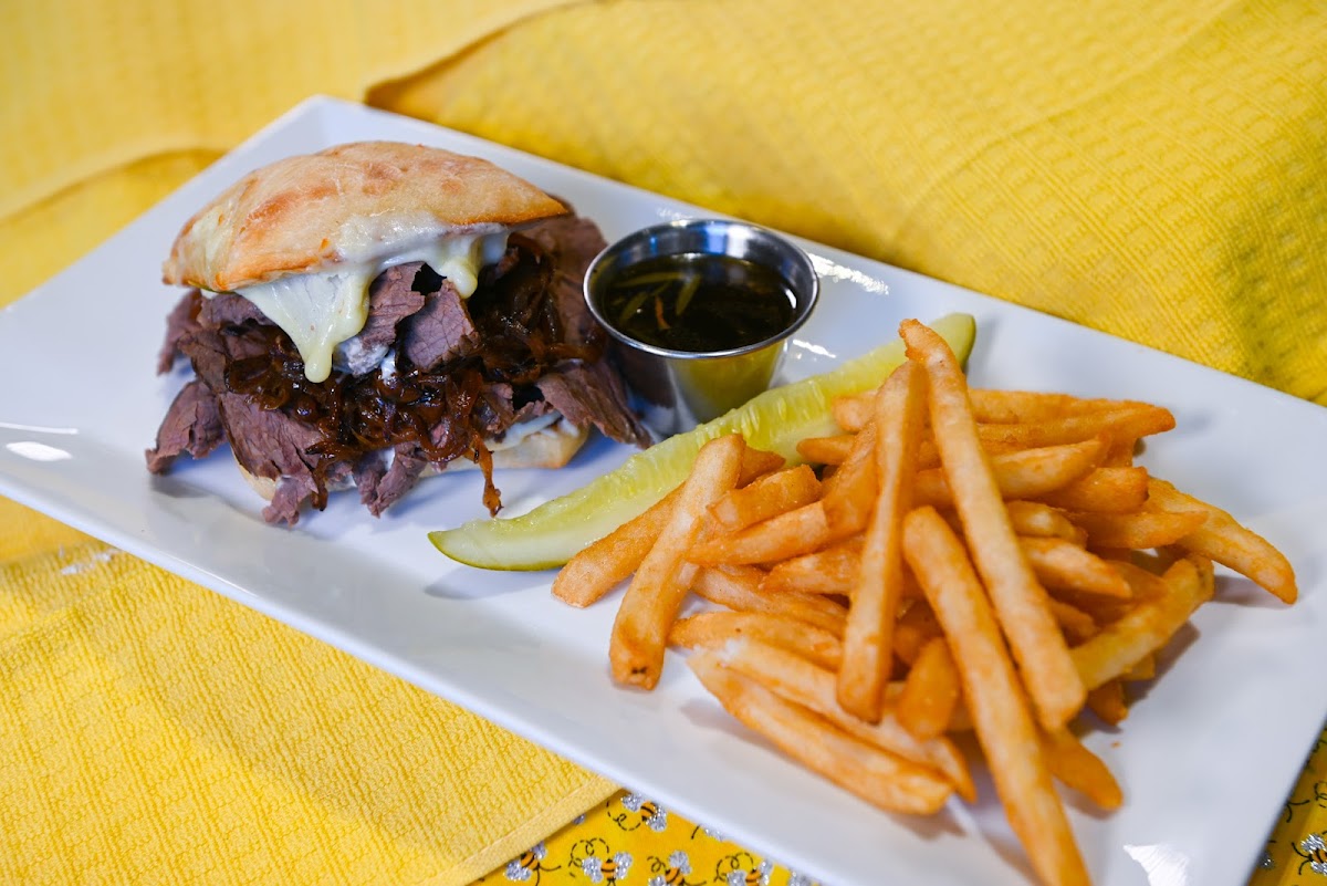 The Hive Cafe At Honey & Things Photos 2